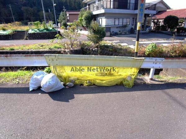 ウッディハウスの物件外観写真